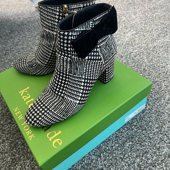Kate Spade Boot - Picture 3 of 3